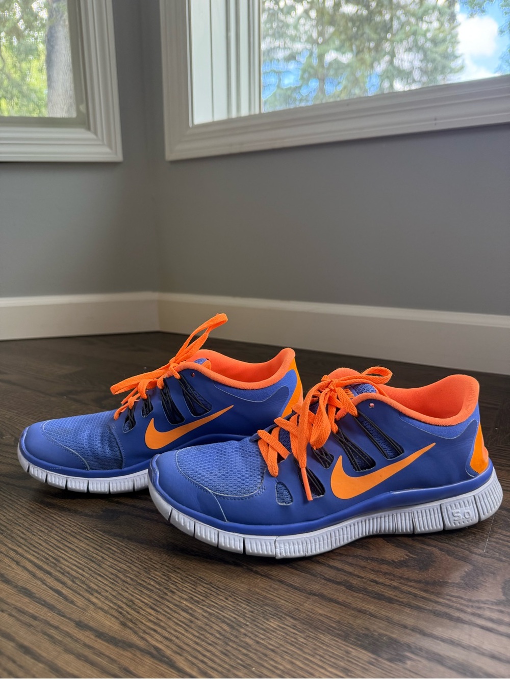Women’s Free Run 5.0 Blue & Orange Athletic Sneakers. - Picture 3 of 10
